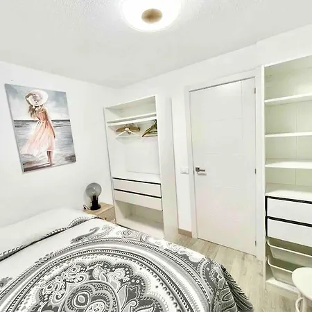 2 Bedrooms Flat 50 Mts Away From Canteras Lägenhet
