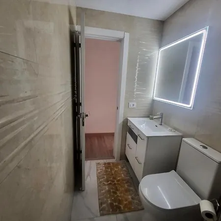 2 Bedrooms Flat 50 Mts Away From Canteras ラスパルマス・デ・グランカナリア